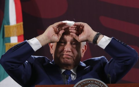 El presidente de México, Andrés Manuel López Obrador, habla este 7 de junio durante una rueda de prensa en el Palacio Nacional