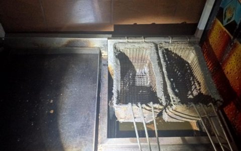 Las freidoras de papas estaban oxidadas y destruidas