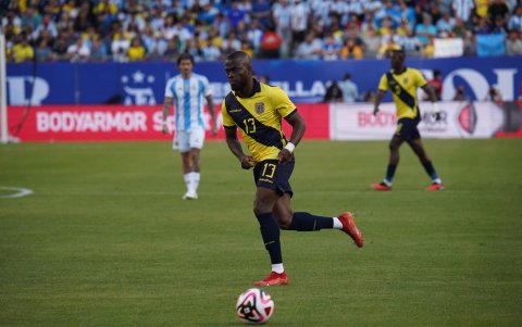 Enner Valencia es el Superman de la selección de Ecuador.
