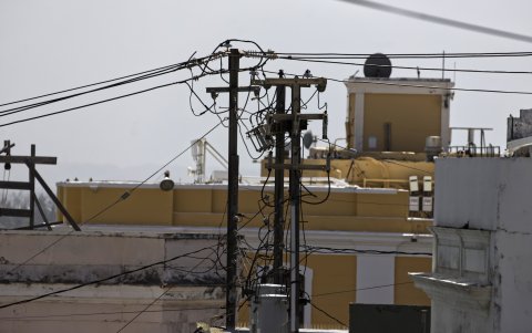 El tendido eléctrico en Puerto Rico.