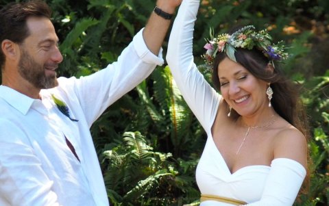 Danny Glick con su esposa.