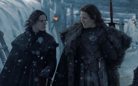 Los jóvenes Targaryen y Stark en La Muralla.
