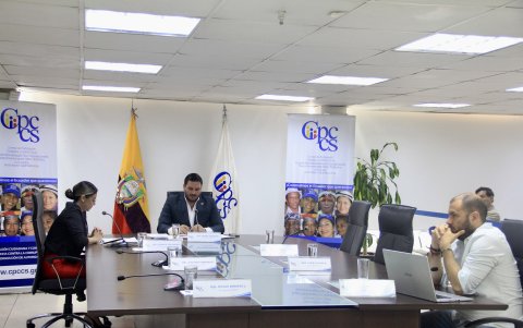 A la par, el 18 de junio de 2024, una jueza dispuso que el pleno del CPCCS proceda a designar a la autoridad en máximo 48 horas, pero no se ha realizado.