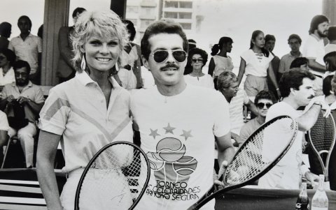 Con Cathy Lee Crosby.