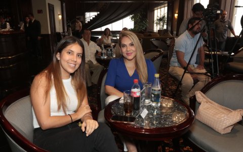 Ivanna Argüello y Jessenia Ortega.