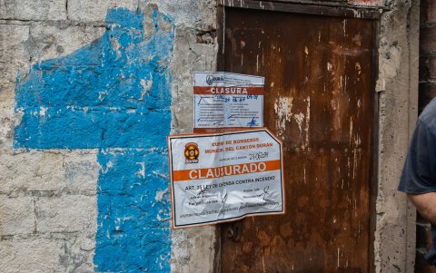 La Dirección de Justicia y Vigilancia de Durán clausuró el predio y la vivienda afectada.