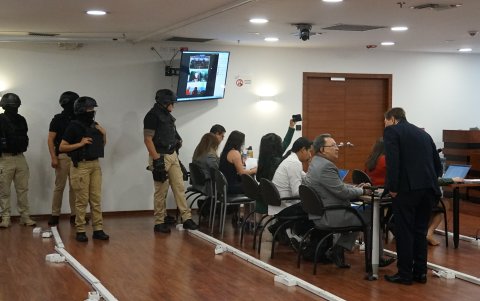 Un fuerte resguardo policial y medidas de seguridad se aplicaron en la audiencia de juicio por el asesinato de Fernando Villavicencio.