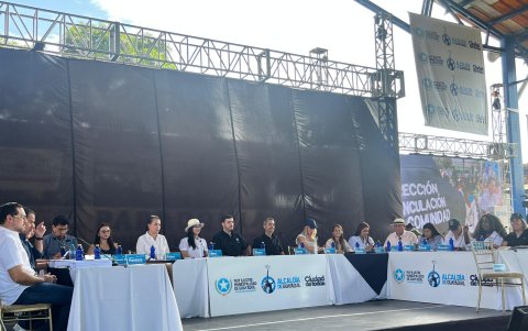 La sesión itinerante del Concejo Cantonal de Guayaquil se realizó en Ciudad de Dios, noroeste de la ciudad.