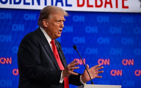 Primer debate presidencial de 2024 entre el presidente estadounidense Joe Biden y el expresidente estadounidense Donald J. Trump.