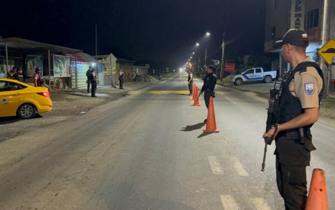 En las vías de Azuay, los controles son continuos desde abril pasado.