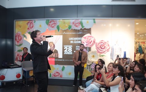 El showcase de presentación de Dicapo fue acústico.