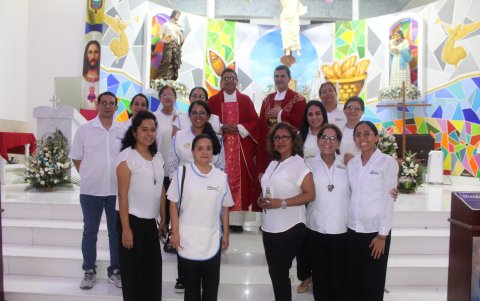 En sus inicios brindaron talleres a los primeros voluntarios que se dedicaron a las víctimas del síndrome Post – Aborto.