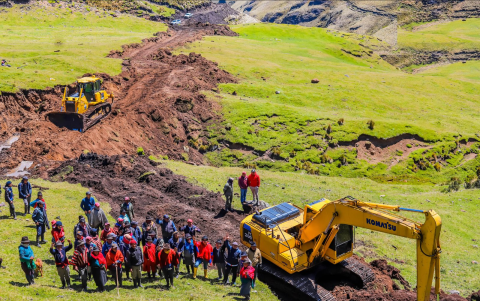 Empezaron los trabajos en la nueva vía que unirá a  la Sierra con la Costa.