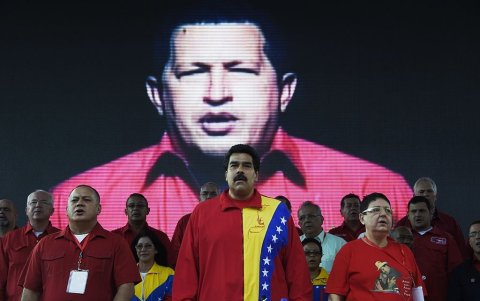 Maduro conoció a Hugo Chávez luego del golpe de estado de 1992.