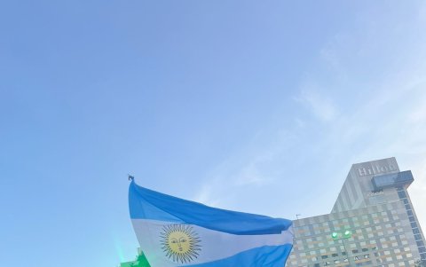 Los hinchas de la albiceleste esperan  que su selección pase a semifinales de la Copa América