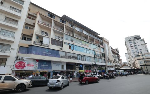 El hotel Humboldt se imponía frente al inicio del malecón Simón Bolívar y acogió a estrellas como Cantinflas o María Félix.