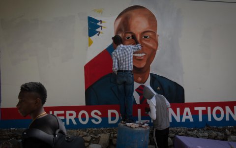 Haitianos conmemoran el nuevo aniversario del magnicidio del presidente Jovenel Moise, en Puerto Príncipe (Haití).