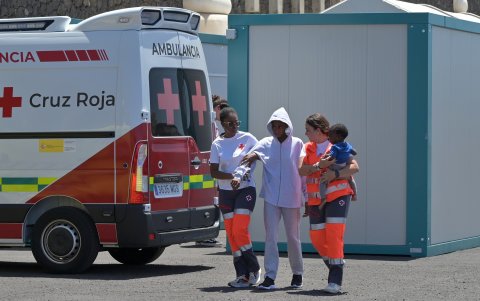 Protección. En la lista de menores tutelados por el Gobierno de Canarias suman unos 5.500 que llegaron por mar.