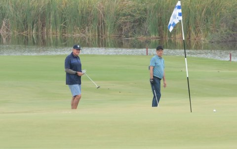 Lassi Pensikkala y Eric Castro.