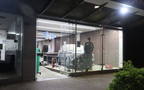 El incidente ocurrió en este comercio de la calle Víctor Emilio Estrada.