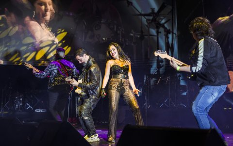 Pamela Cortés repasó sus éxitos.