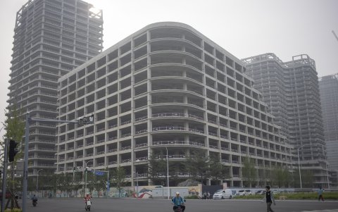 Los precios de la vivienda nueva en China cayeron en junio por decimotercer mes consecutivo, según datos oficiales publicados este 15 de julio de 2023