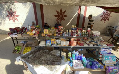 Asaltos a sus camiones y el contrabando de tabaco.