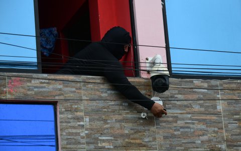 Al menos 20 cámaras también fueron desinstaladas