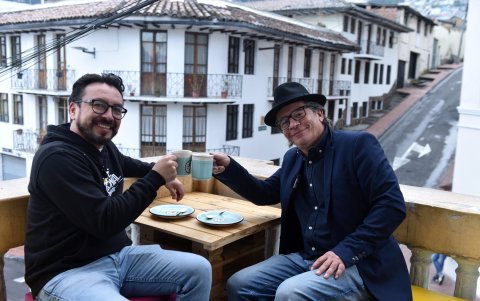 Luis Cobo y Santiago Estrella en Mote Colonial.