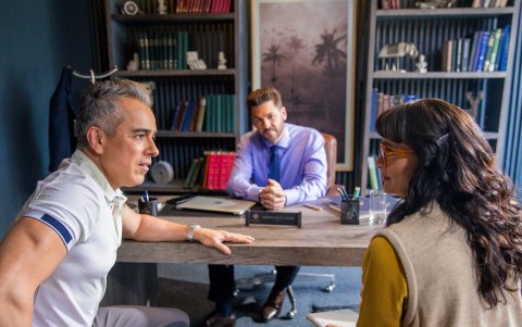 El abogado de Betty será parte importante de la decisión para acabar con su matrimonio.