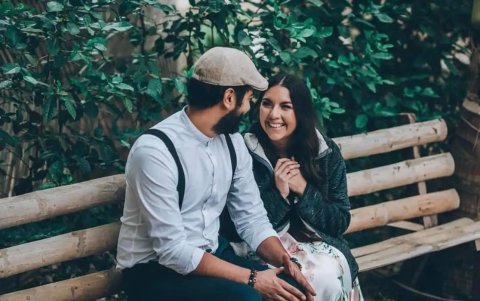 Los esposos compartían fotos en sus redes sociales, en las que se veían felices.