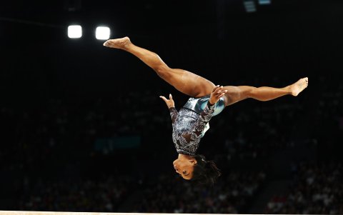 La estadounidense Simone Biles regresó este domingo al escenario olímpico.
