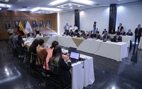 La Comisión de Fiscalización recibió a la canciller Gabriela Sommerfeld para su comparecencia, el viernes 26 de julio.