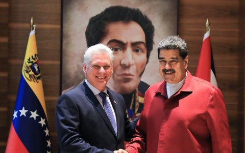 Miguel Díaz-Canel, presidente de Cuba y Nicolás Maduro, presidente de Venezuela.