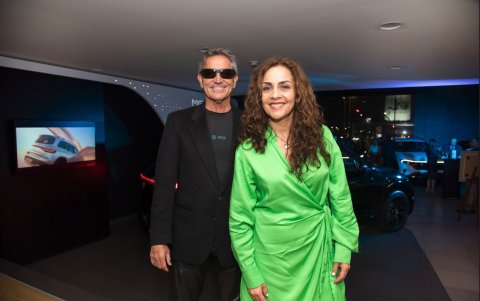 Loki y Shirley Paredes.