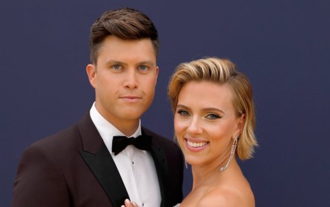 Scarlett Johansson con su esposo, Colin.