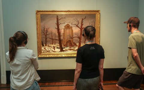 El 250 aniversario del nacimiento del pintor Caspar David Friedrich.