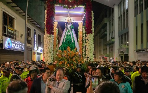 La imagen religiosa recorre varios cantones de Loja.