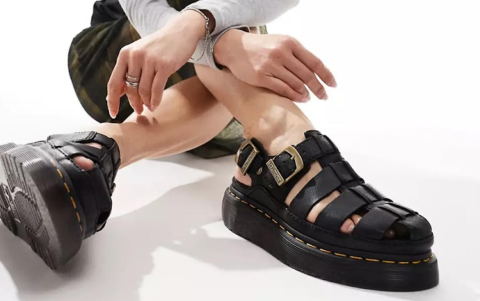 Convertirse en un calzado recurrente por parte de celebridades y prescriptoras de moda también ha dado pulso a esta tendencia.