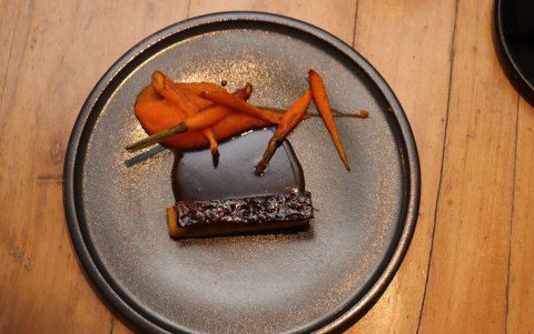 Borrego braseado al maracuyá