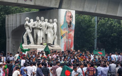 Activistas del movimiento Estudiantes Contra la Discriminación protestan como parte de la llamada marcha de la 