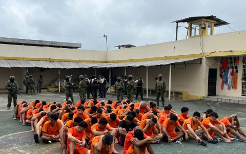 Siete días antes de que la póliza perdiera vigencia, el SNAI inició un nuevo proceso de contratación.