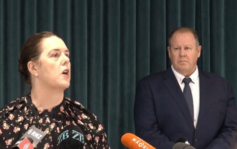 Helen Robinson, directora de Auckland City Mission, durante la rueda de prensa este miércoles 14 de agosto de 2024.