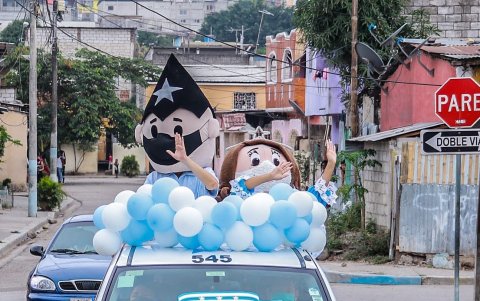 En los días de pandemia, los personajes recorrieron la ciudad.