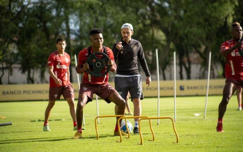 Bryan tuvo paso por Liga (Q) y El Nacional. En  este último no descarta volver.