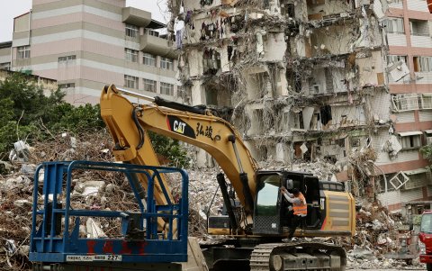 El pasado 3 de abril, el condado de Hualien, fue escenario de un terremoto de magnitud 7,2, que causó 18 muertos, más de 1.100 heridos y pérdidas millonarias.