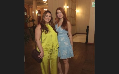 Annette Ode y Cathy de Salcedo.