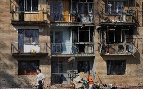 Un edificio residencial en Kursk fue atacado por las fuerzas ucranianas.