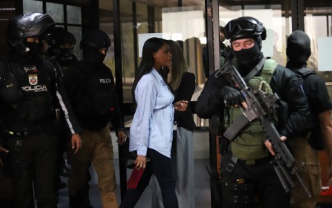 La fiscal Diana Salazar acudió a la audiencia por el habeas corpus solicitado por la jueza Enma Tapia, en el caso Confourtable.