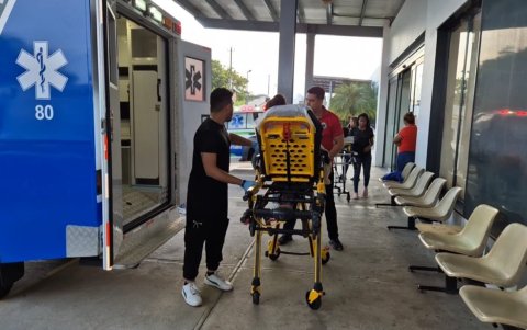 Uno de los heridos arriba trasladado hasta el hospital público de Veraguas.